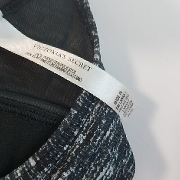 VSX Victoria's Secrets Sports Bra Size XS - Picture 6 of 6
